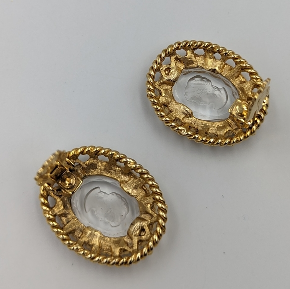 Clear Glass Intaglio Clip On Earrings Gold Tone Rhinestones Edwardian Revival - Picture 12 of 15